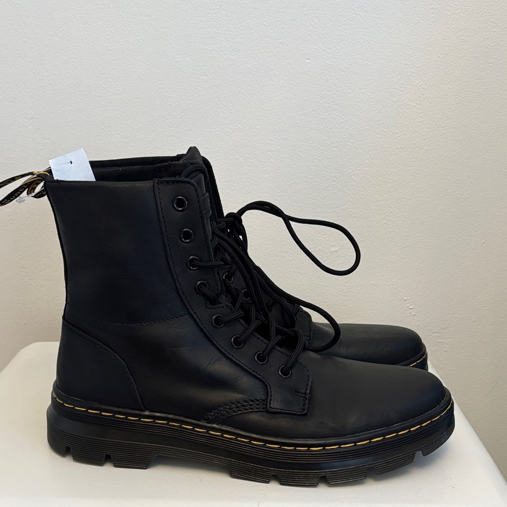 Dr. Martens Combs Leather Casual Black Boots Men's size 10 NEW